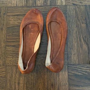 FRYE ballet slipper flats. NEVER WORN!